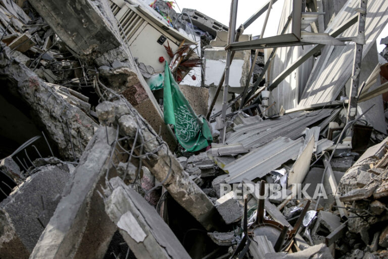 Serangan Israel Menghancurkan 26 Masjid di Jalur Gaza, Menurut Palestina