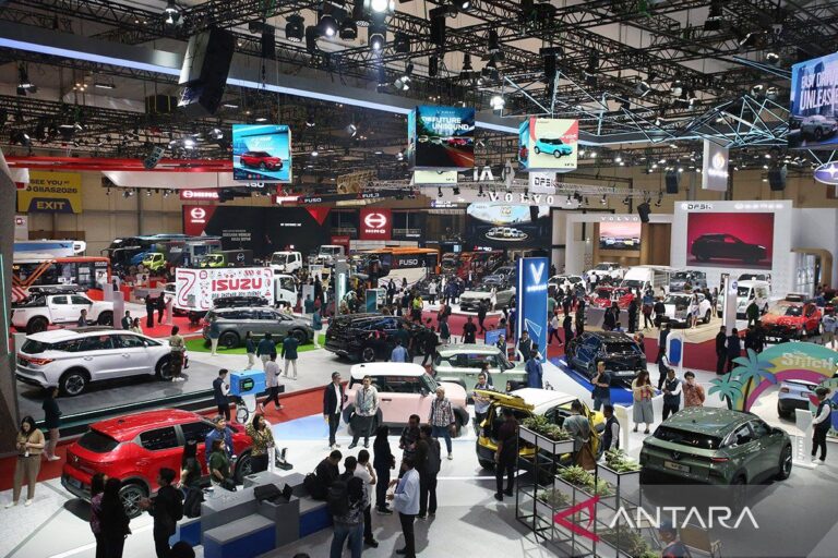 Panduan Memilih Mobil Idaman di GIIAS 2025: 8 Tips Terbaik