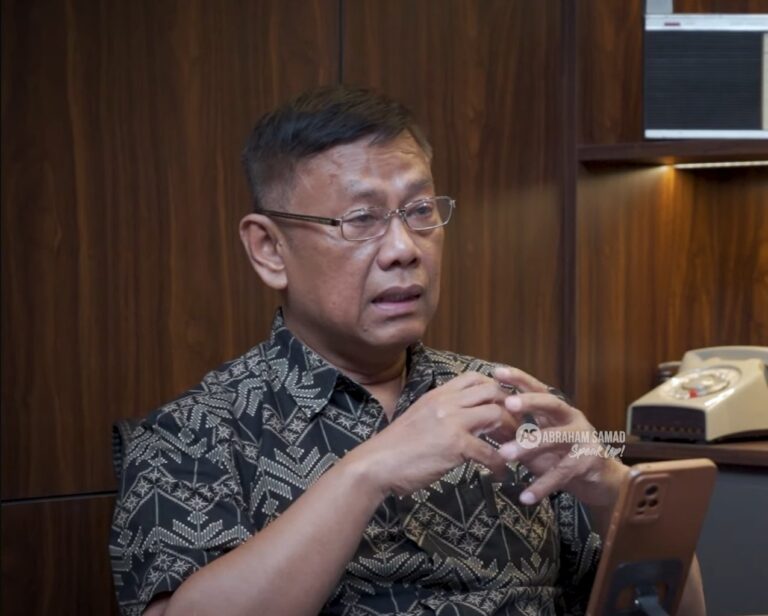Presiden Prabowo Manfaatkan Kerusuhan Agustus untuk Reshuffle Kabinet